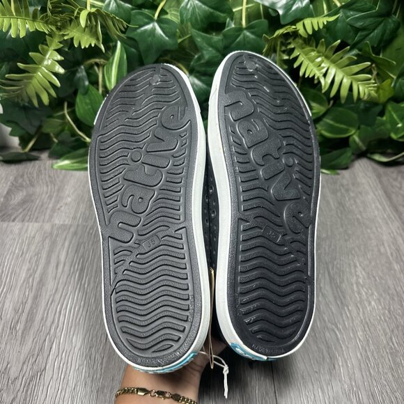 Native Jefferson Black Shell White Slip-On Water Shoes Men 5 Women 7